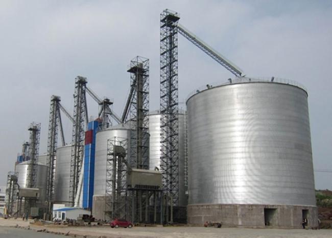 六安大型钢板库构造参数及水泥储存质量